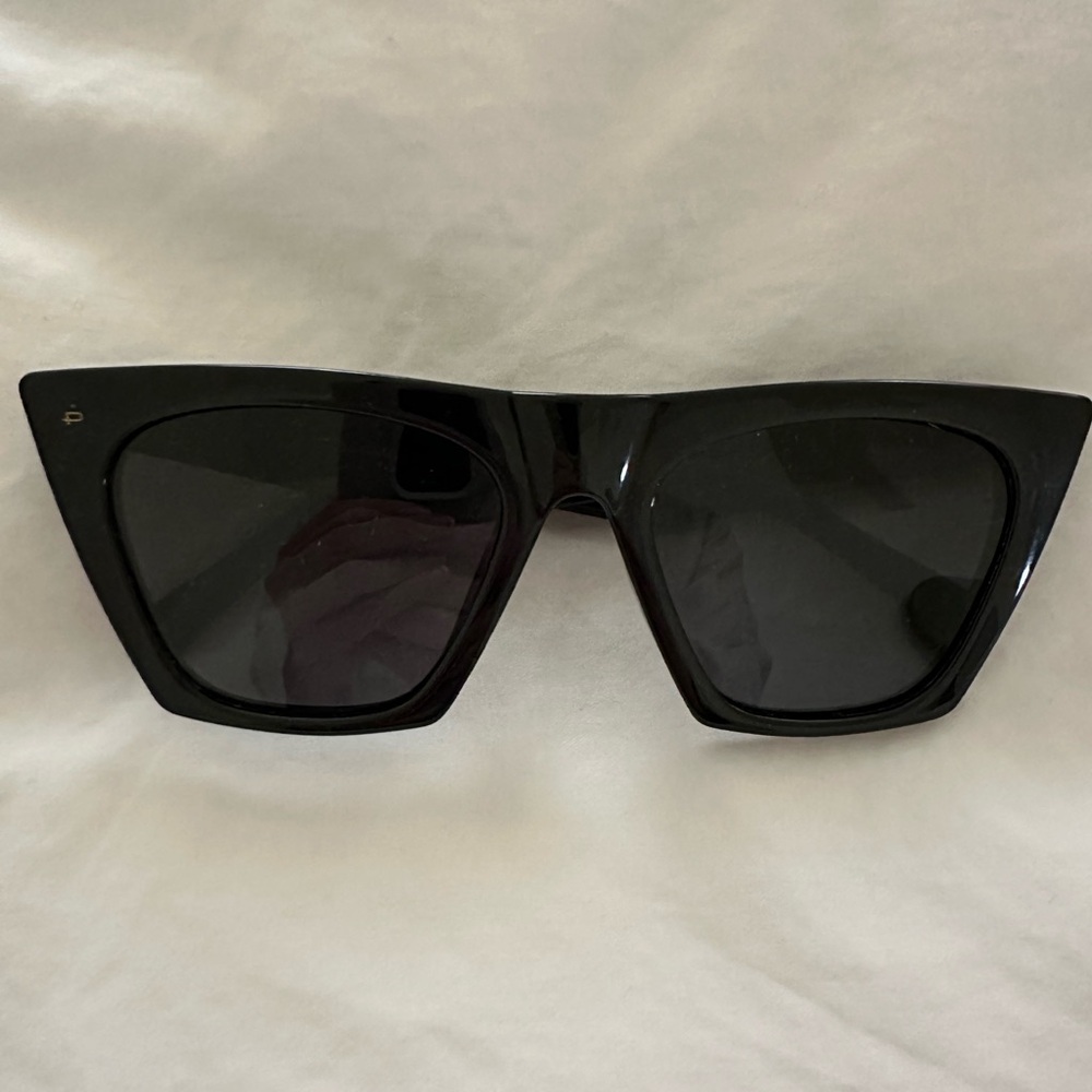 prive revaux victoria x benzo sunglasses